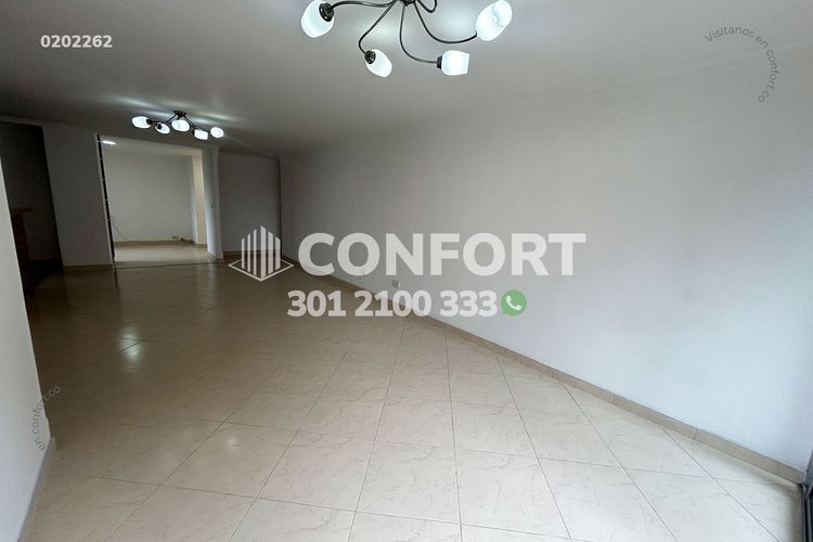 Apartamento de 3 alcobas en arriendo en Villagrande, Envigado, 120 m² · foto 3 de 24