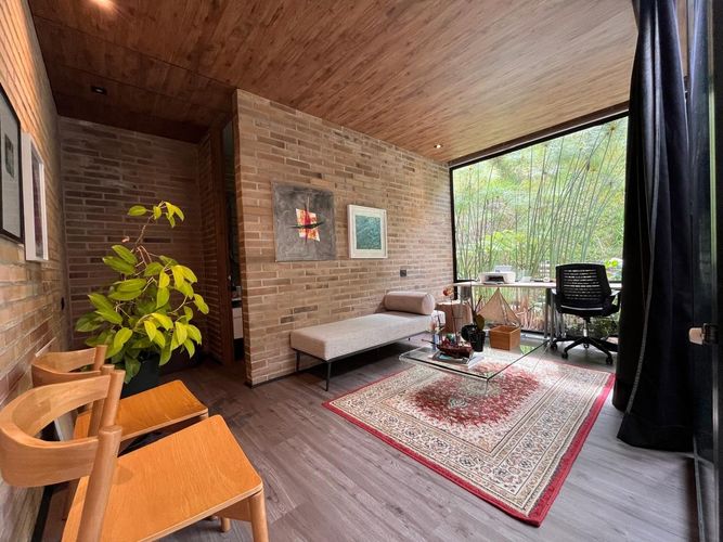 Casa de 2 alcobas en arriendo en El Poblado, Envigado, 250 m² · foto 11 de 20