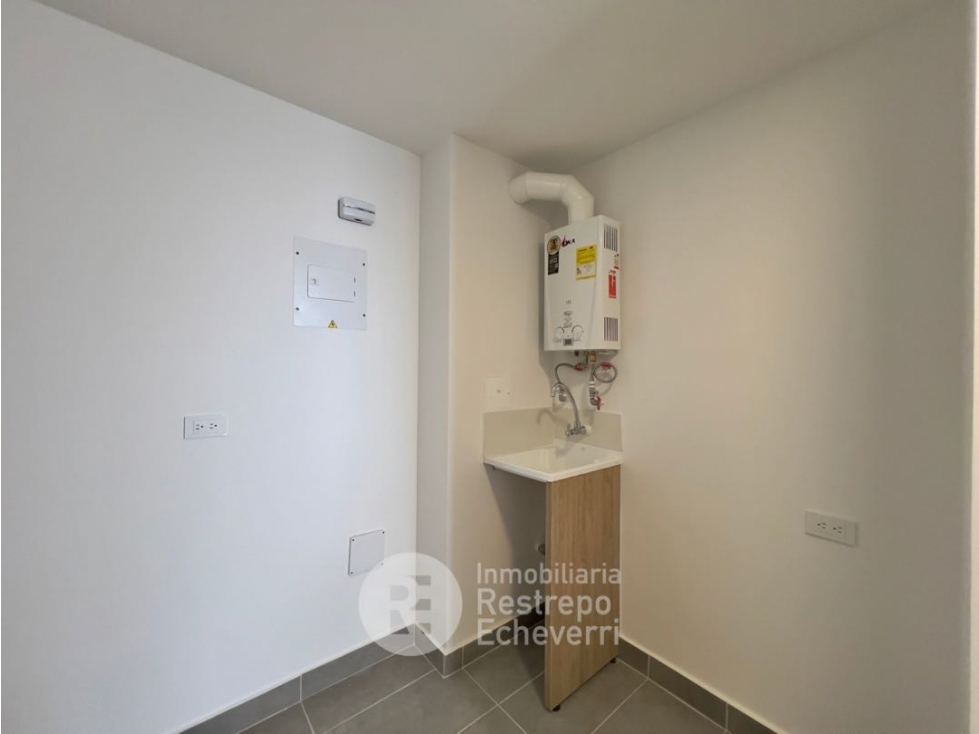 Apartamento en venta en La Francia, Manizales · foto 8 de 19