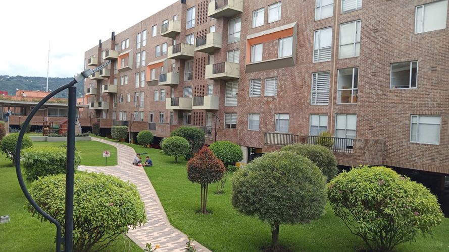 Apartamento en venta en Delicias Norte, Chía · foto 2 de 23