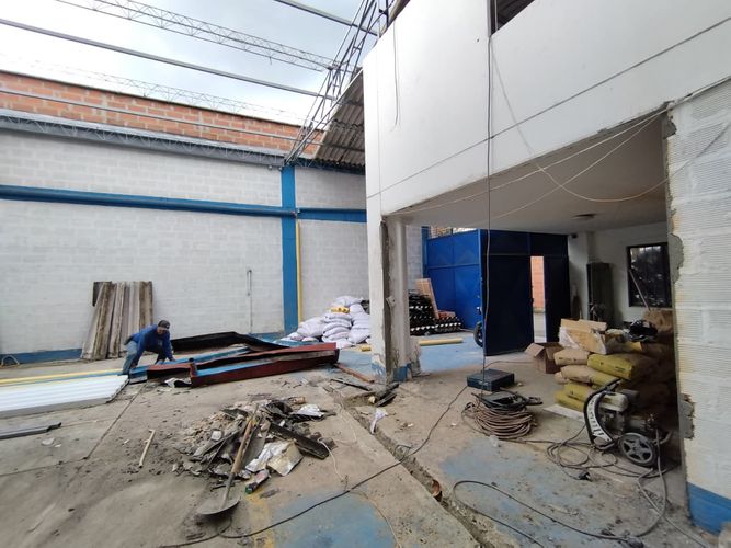 Bodega en arriendo en Suramérica, Itagüí, 243 m² · foto 5 de 8
