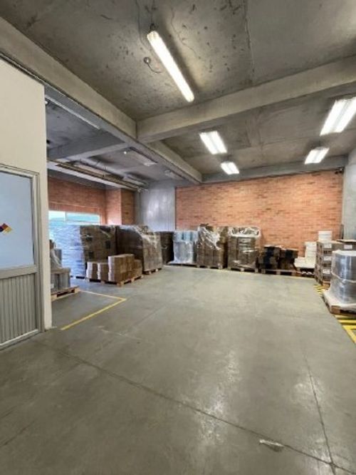 Bodega en arriendo en Ub El Trebol, Mosquera, 1288 m² · foto 2 de 13
