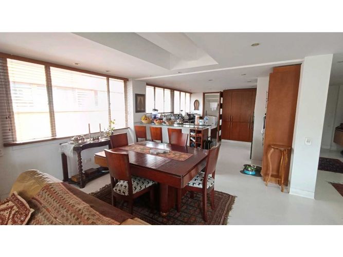 Apartamento de 1 alcoba en venta en Chico, Bogotá, 140 m² · foto 6 de 15