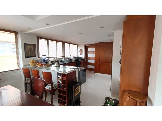 Apartamento de 1 alcoba en venta en Chico, Bogotá, 140 m² · foto 7 de 15