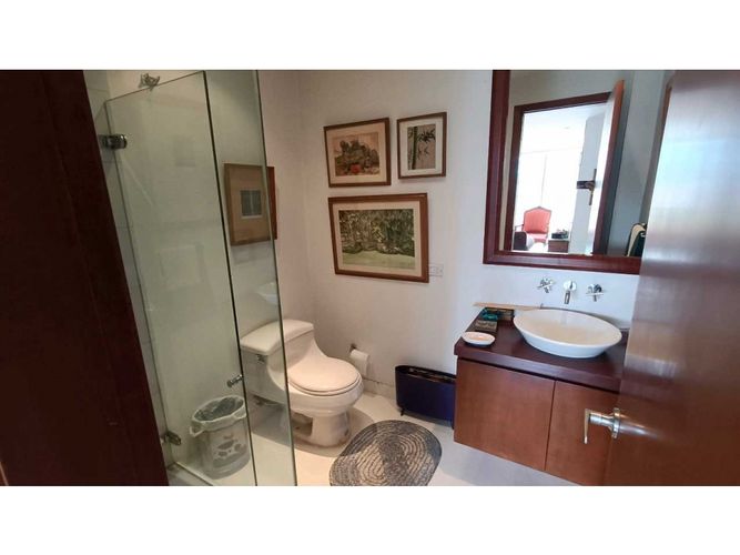 Apartamento de 1 alcoba en venta en Chico, Bogotá, 140 m² · foto 11 de 15