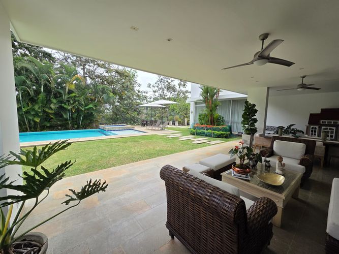 Casa de 3 alcobas en venta en Ciudad Jardin, Cali, 400 m² · foto 20 de 23