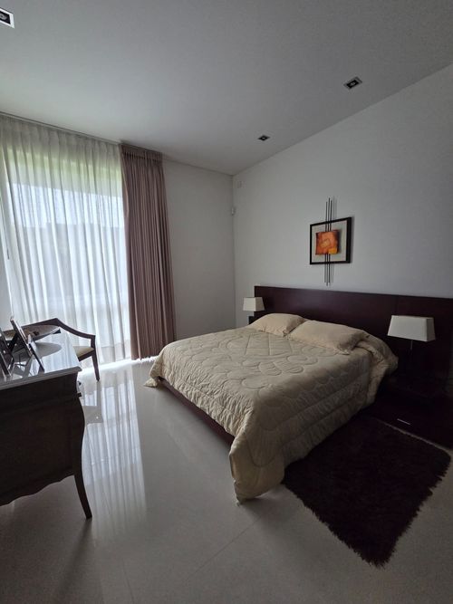 Casa de 3 alcobas en venta en Ciudad Jardin, Cali, 400 m² · foto 21 de 23