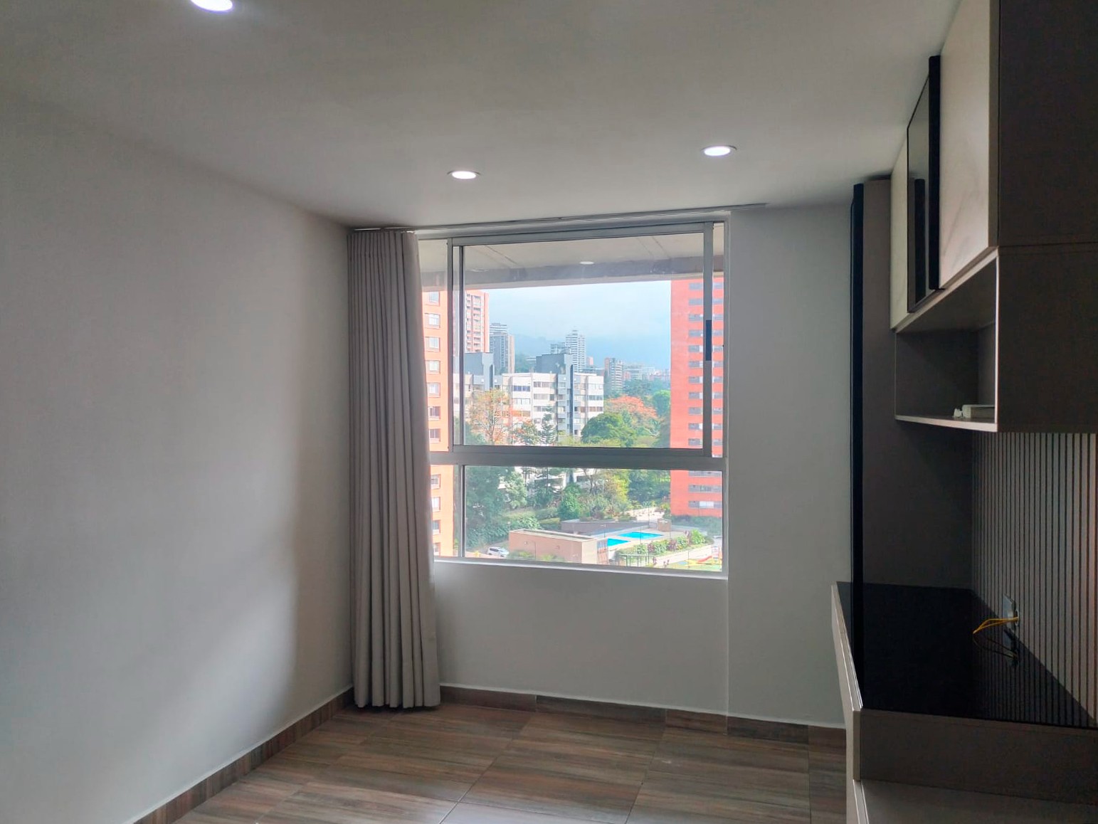 Apartamento en arriendo en El Poblado, Medellín · foto 15 de 19