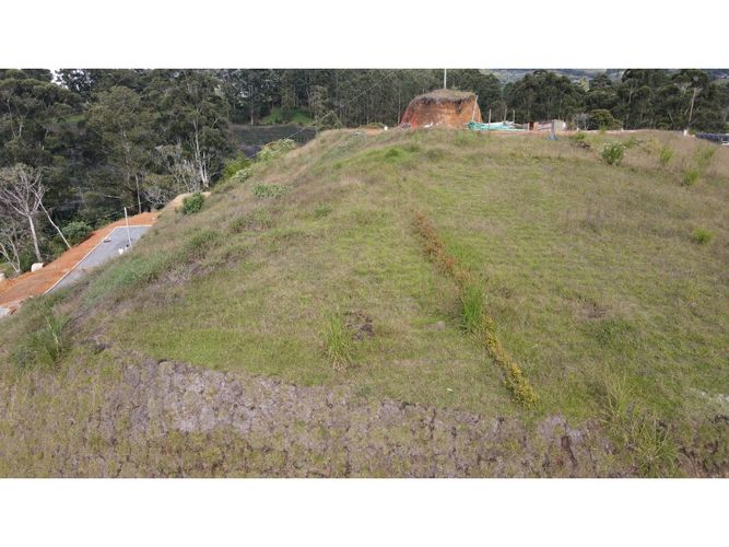 Lote en venta en So�Adora, El Carmen de Viboral, 1504 m² · foto 8 de 23