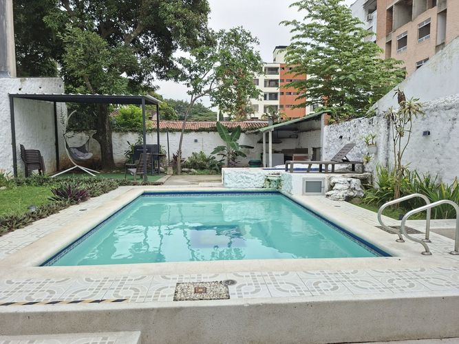 Casa de 4 alcobas en venta en Cuarto De Legua - Guadalupe, Cali, 400 m² · foto 4 de 14