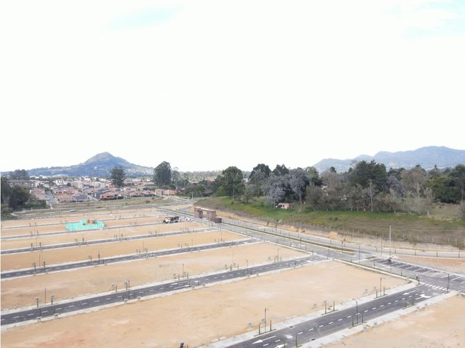 Lote en venta en La Ceja, 102 m² · foto 3 de 13