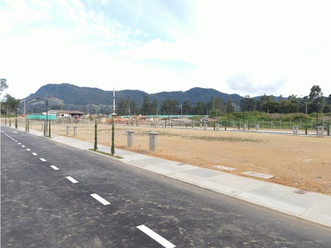 Lote en venta en La Ceja, 102 m² · foto 4 de 13