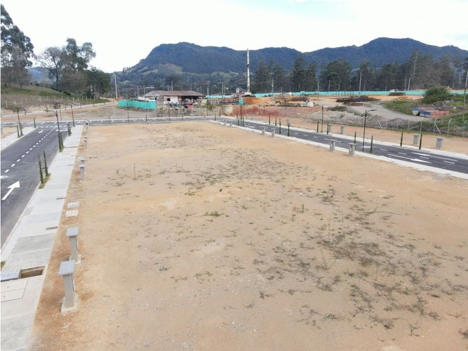 Lote en venta en La Ceja, 102 m² · foto 6 de 13