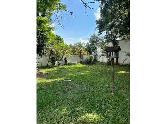Casa de 4 alcobas en venta en Ciudad Jardin, Cali, 900 m² · foto 17 de 18