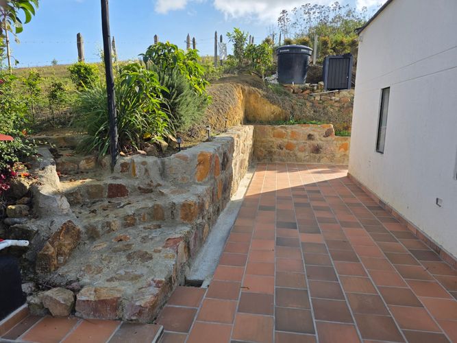 Casa de 3 alcobas en venta en Mesa De Los Santos, Piedecuesta, 1040 m² · foto 21 de 24