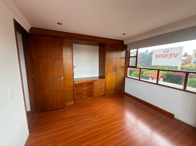 Casa de 5 alcobas en venta en Siberia, Cota, 220 m² · foto 12 de 24