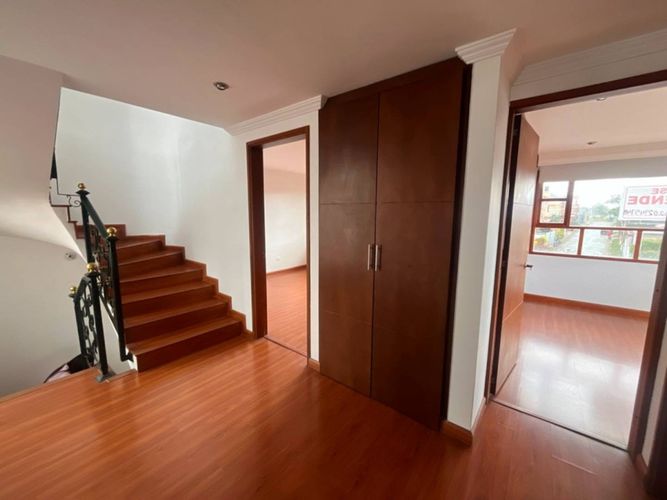 Casa de 5 alcobas en venta en Siberia, Cota, 220 m² · foto 16 de 24