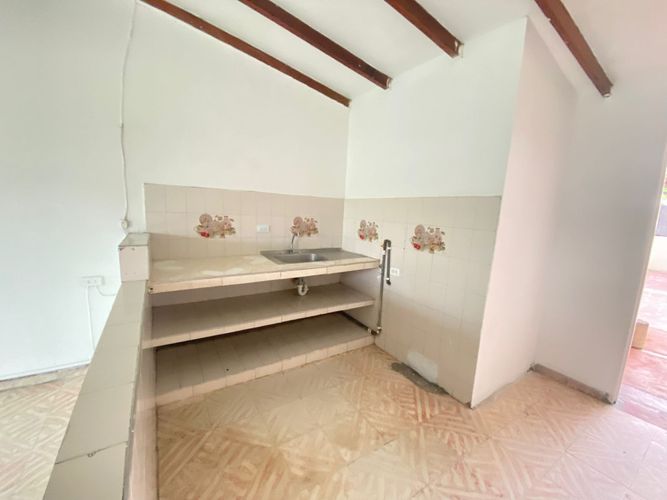 Casa de 10 alcobas en venta en Jorge Eliecer Gaitan, Cali, 300 m² · foto 15 de 18