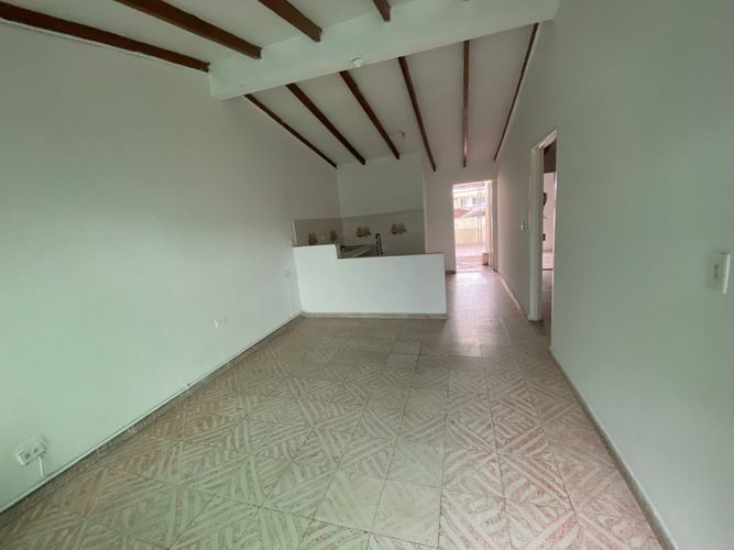 Casa de 10 alcobas en venta en Jorge Eliecer Gaitan, Cali, 300 m² · foto 18 de 18