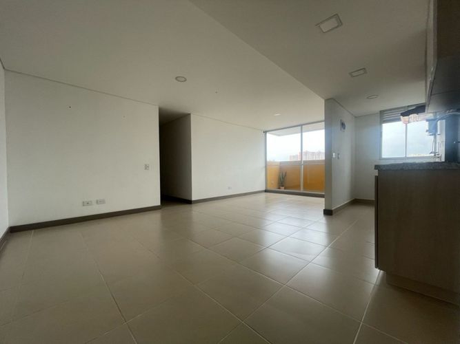 Apartamento de 3 alcobas en venta en Machado, Copacabana, 70 m² · foto 3 de 14