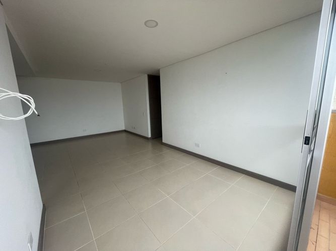Apartamento de 3 alcobas en venta en Machado, Copacabana, 70 m² · foto 5 de 14