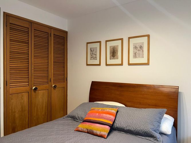 Apartamento de 3 alcobas en arriendo en El Poblado, Medellín, 130 m² · foto 8 de 14
