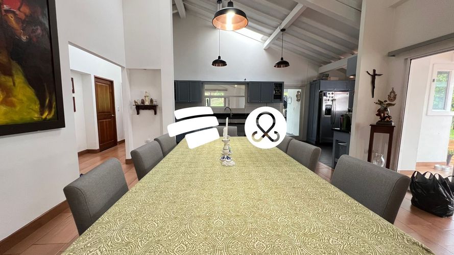 Casa de 4 alcobas en venta en El Carmen de Viboral, 372 m² · foto 15 de 24