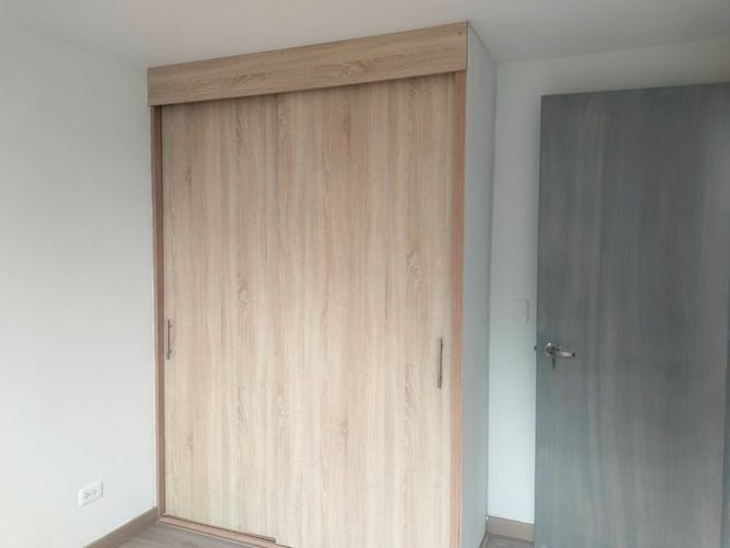 Apartamento de 3 alcobas en arriendo en El Poblado, Medellín, 92 m² · foto 12 de 16