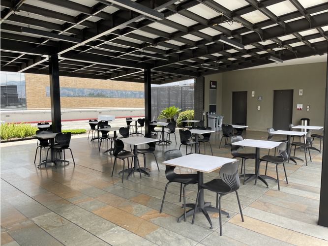 Oficina en arriendo en Ciudad Del Río, Medellín, 187 m² · foto 13 de 17