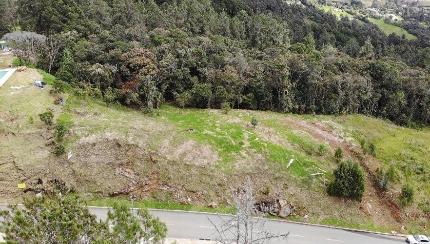 Lote en venta en Las Palmas, Envigado, 6948 m² · foto 6 de 9