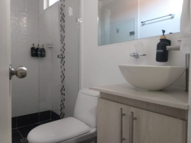 Apartamento de 2 alcobas en arriendo en El Rincón, Medellín, 50 m² · foto 5 de 9