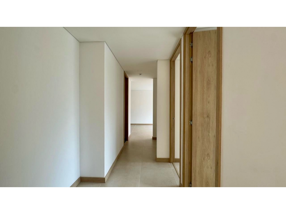 Apartamento en venta en Camino Verde, Envigado · foto 5 de 24