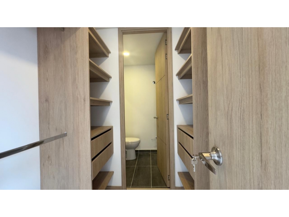 Apartamento en venta en Camino Verde, Envigado · foto 14 de 24