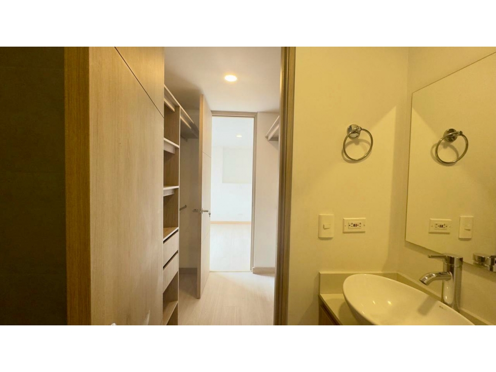 Apartamento en venta en Camino Verde, Envigado · foto 16 de 24