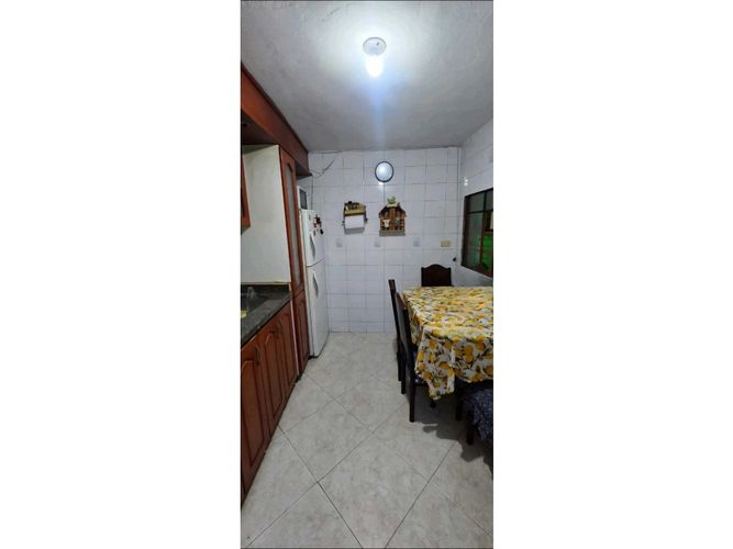 Casa de 4 alcobas en venta en Centro, Funza, 147 m² · foto 4 de 24