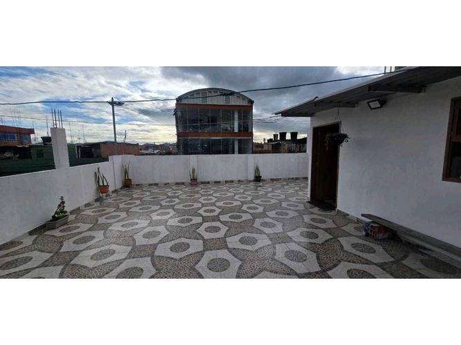 Casa de 4 alcobas en venta en Centro, Funza, 147 m² · foto 23 de 24