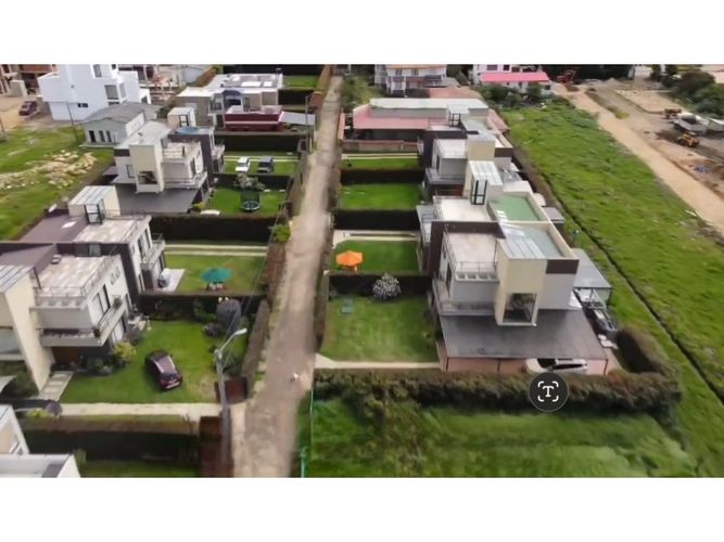 Lote en venta en Cota, 557 m² · foto 2 de 9