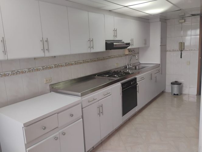 Apartamento en venta en La Castellana, Bogotá · foto 14 de 24