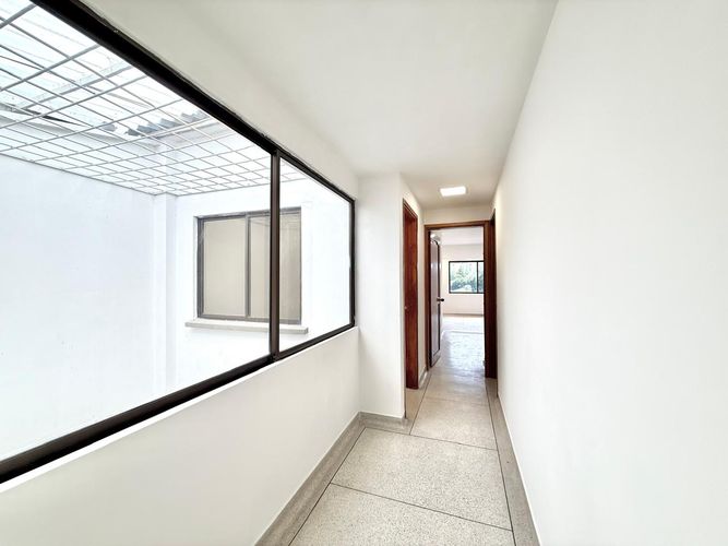 Oficina en arriendo en Maraya, Pereira, 90 m² · foto 6 de 13