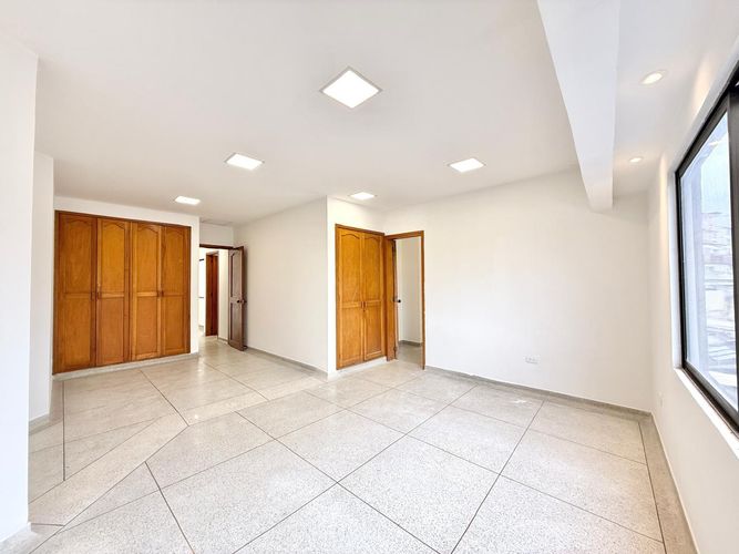 Oficina en arriendo en Maraya, Pereira, 90 m² · foto 11 de 13