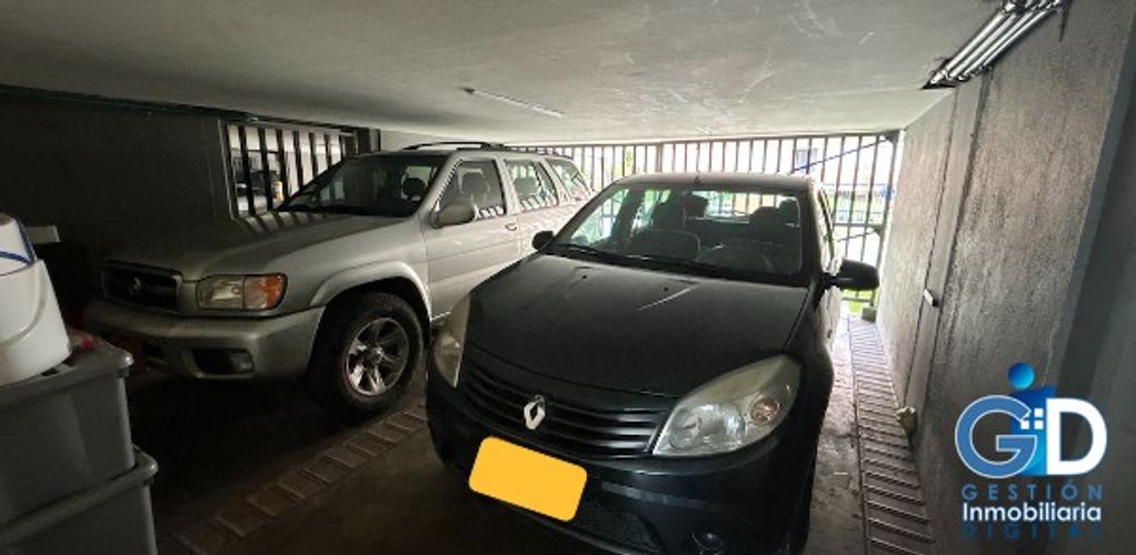 Apartamento de 3 alcobas en venta en Acevedo Tejada, Bogotá, 137 m² · foto 6 de 24