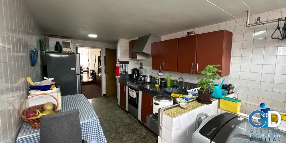Apartamento de 3 alcobas en venta en Acevedo Tejada, Bogotá, 137 m² · foto 3 de 24