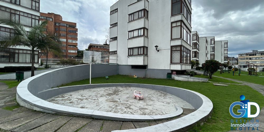Apartamento de 3 alcobas en venta en Acevedo Tejada, Bogotá, 137 m² · foto 21 de 24