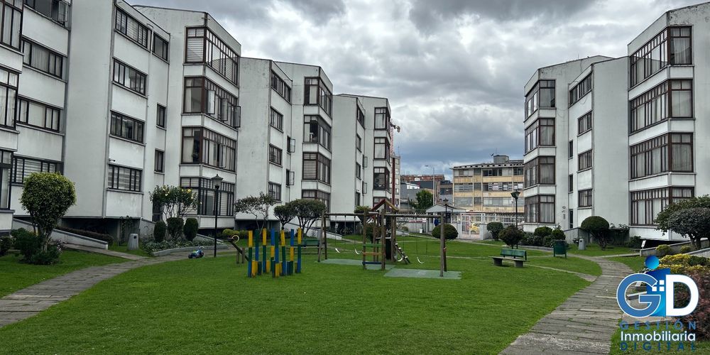 Apartamento de 3 alcobas en venta en Acevedo Tejada, Bogotá, 137 m² · foto 24 de 24