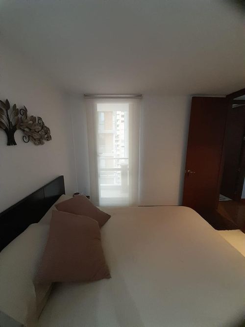 Apartamento de 3 alcobas en venta en Gratamira, Bogotá, 86 m² · foto 5 de 9