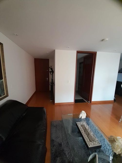 Apartamento de 3 alcobas en venta en Gratamira, Bogotá, 86 m² · foto 3 de 9