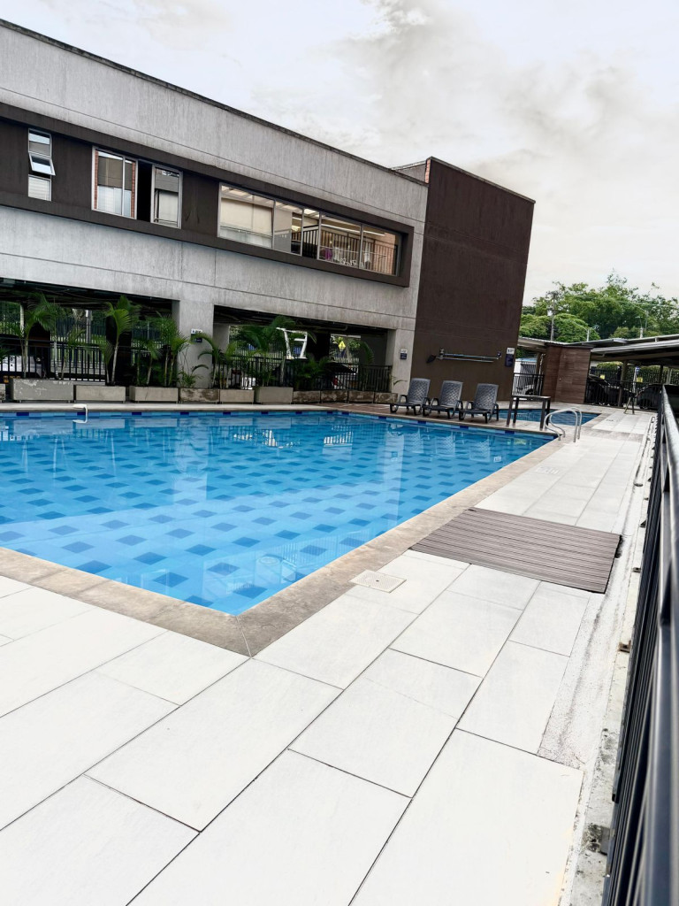 Apartamento en Venta en Urbanizacion la flora, Cali