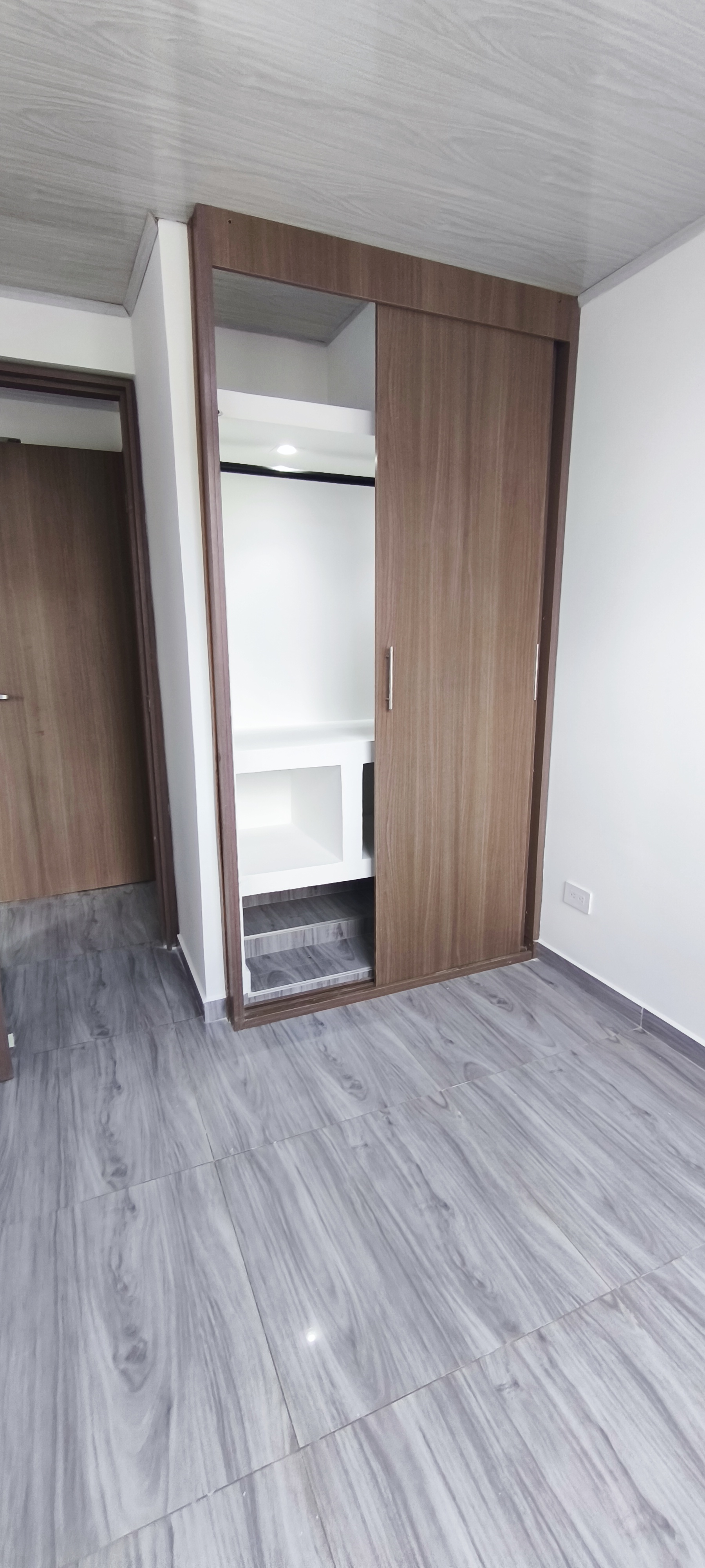 Apartamento en venta en Fontibon, Bogotá · foto 11 de 24
