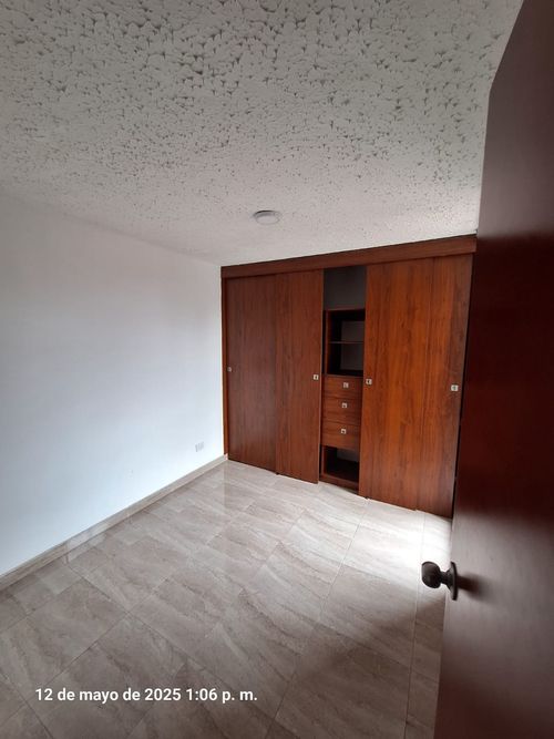 Apartamento de 3 alcobas en venta en Granjas San Pablo, Bogotá, 51 m² · foto 10 de 19