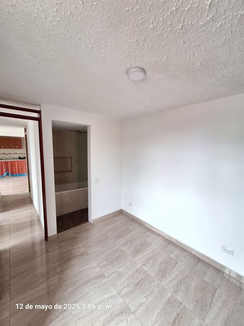 Apartamento de 3 alcobas en venta en Granjas San Pablo, Bogotá, 51 m² · foto 9 de 19